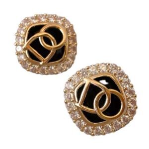 𝅺STUD D Earrings